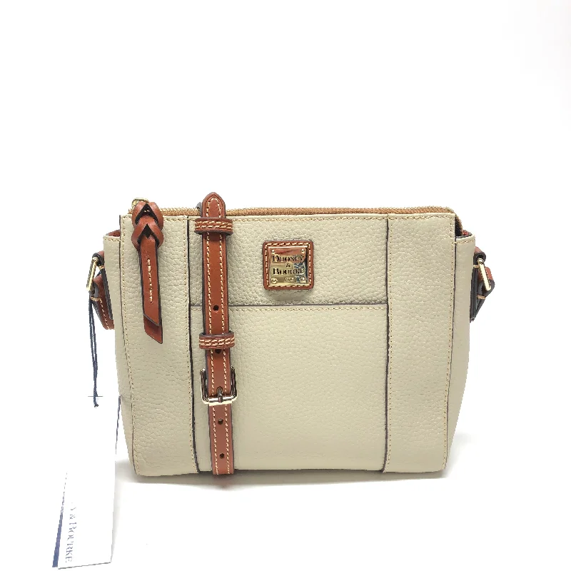 Crossbody Designer By Dooney And Bourke, Size: Small