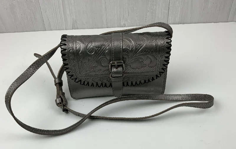 Crossbody Designer By Patricia Nash, Size: Small