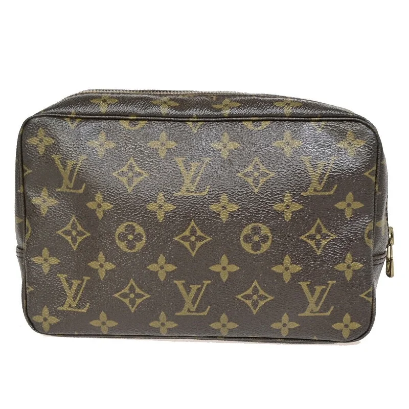 Louis Vuitton Trousse De Toilette  Leather Clutch Bag (Pre-Owned)